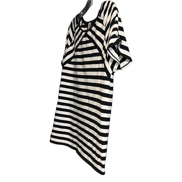 ANNE KLEIN SPORT T-SHIRT, WOMENS, S, BLACK & WHITE STRIPES, SHORT SLEEVES - Picture 2 of 10